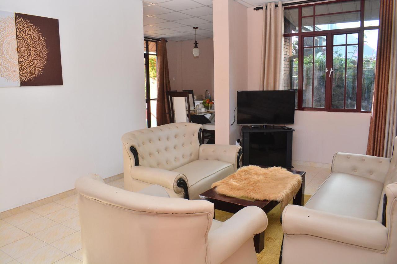 נוארה אליה Royal Apartments מראה חיצוני תמונה